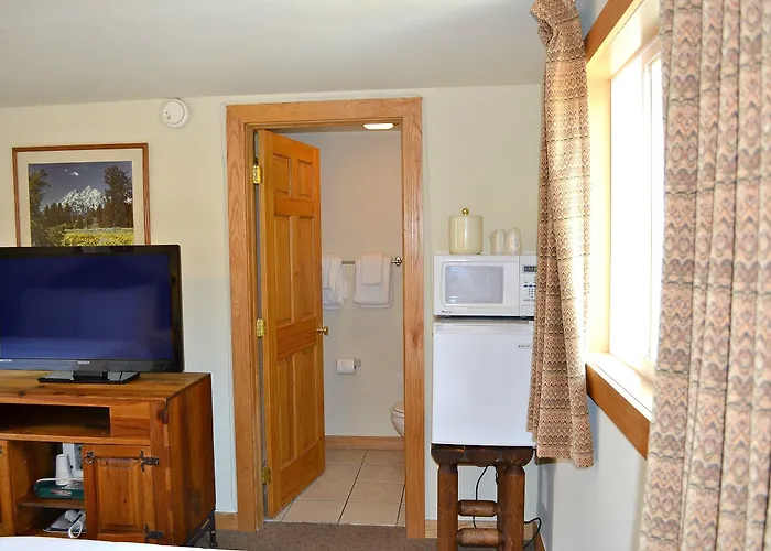 Lodge Miller Park